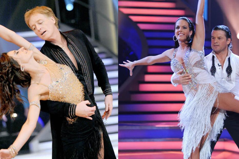 Zwei Paare tanzen in glitzernden Kostümen auf einer Bühne.