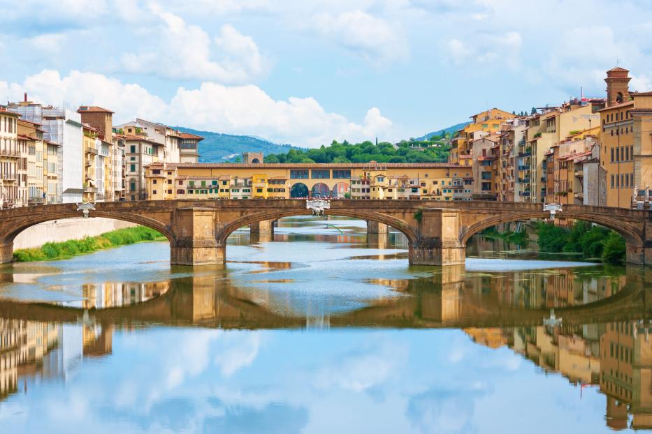 River Arno and Ponte Vecchio in Florence, Italy.