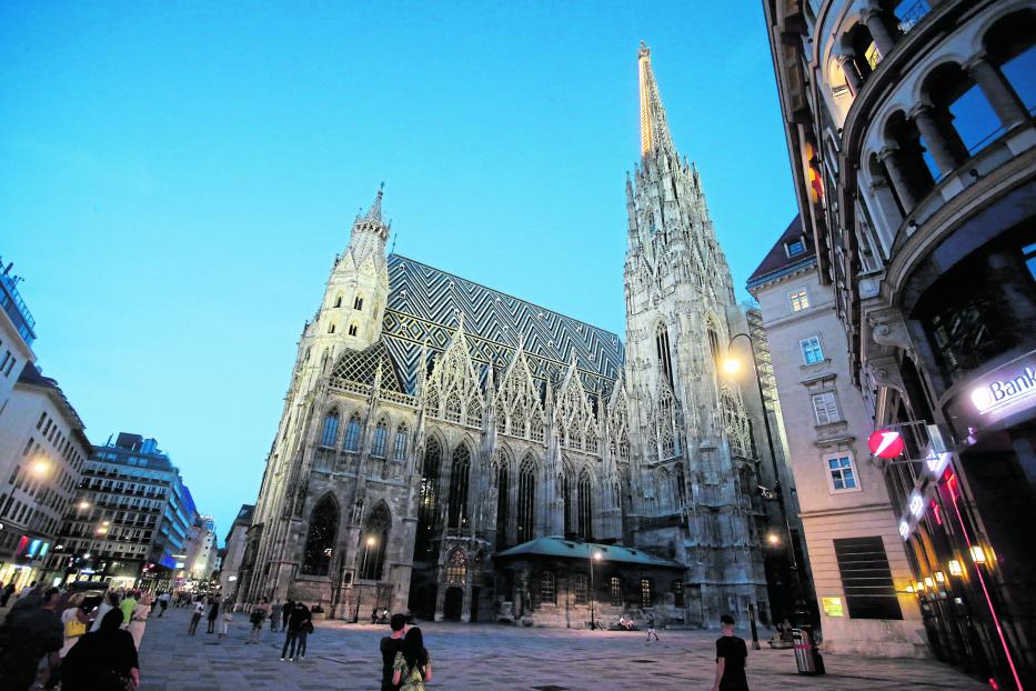 Stephansdom bei Nacht