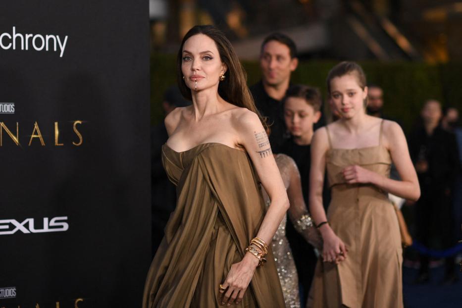 Angelina Jolie mit Shiloh und Co