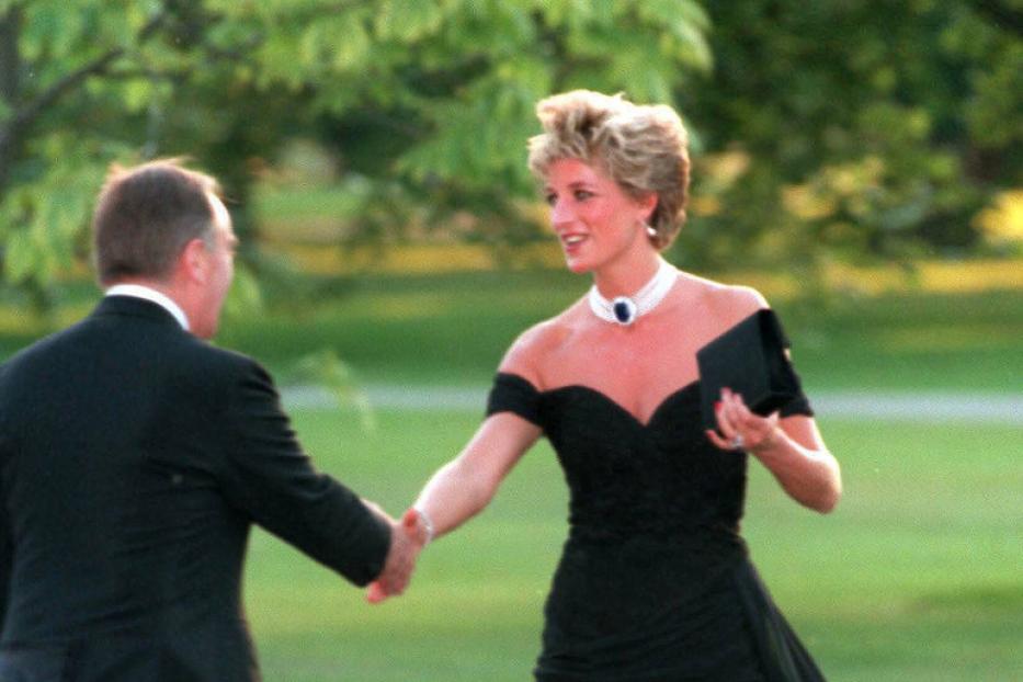 1994: Diana, Princess of Wales, in einem ihrer ikonischsten Looks