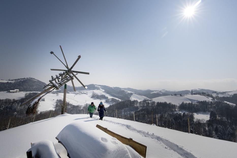 Auch im Winter kann man in der Südsteiermark weinwandern und sogar einige Buschenschanken haben geöffnet