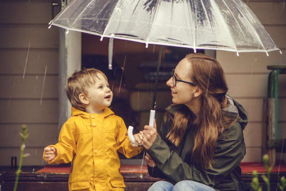 Werden alle Hürden auf dem kindlichen Lebensweg beseitigt, bleibt die emotionale Entwicklung des Nachwuchses auf der Strecke.