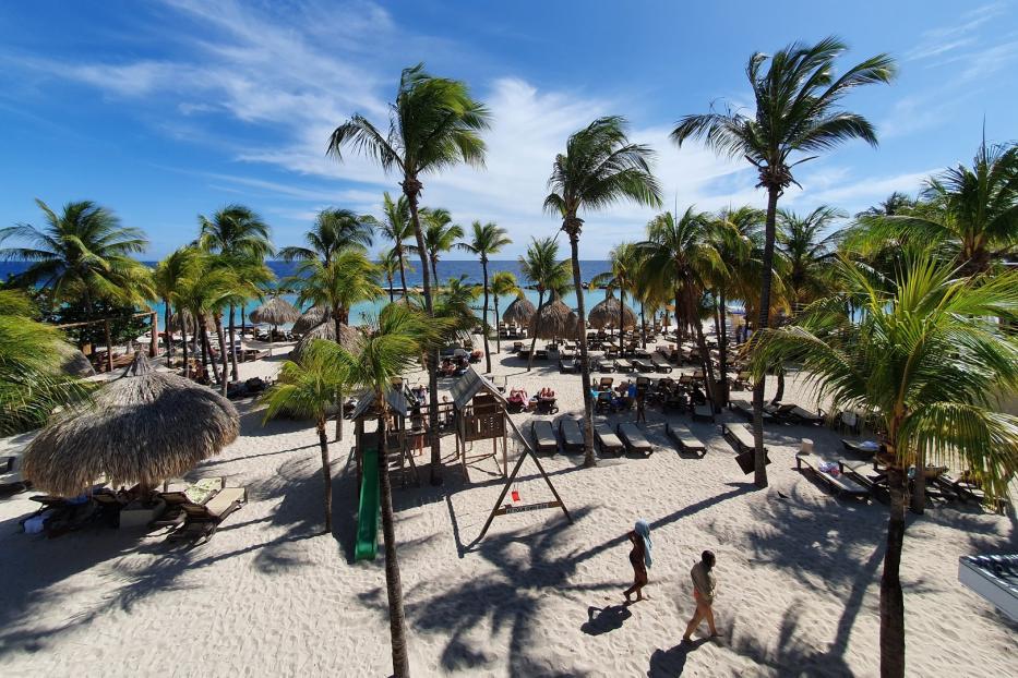 Von Menschenhand geschaffen: Mambo Beach