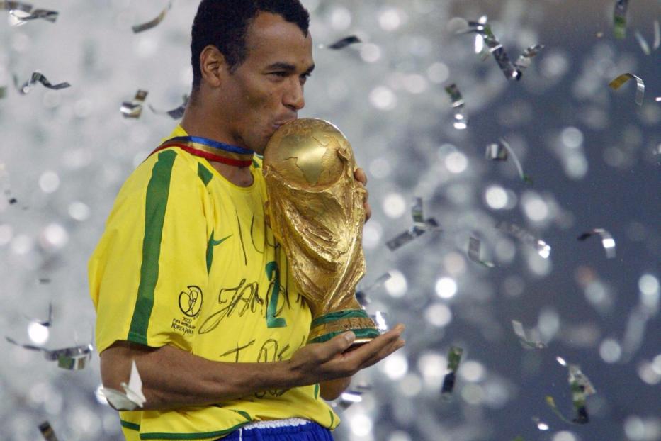 FILES-FBL-WC-2022-BRA-CAFU