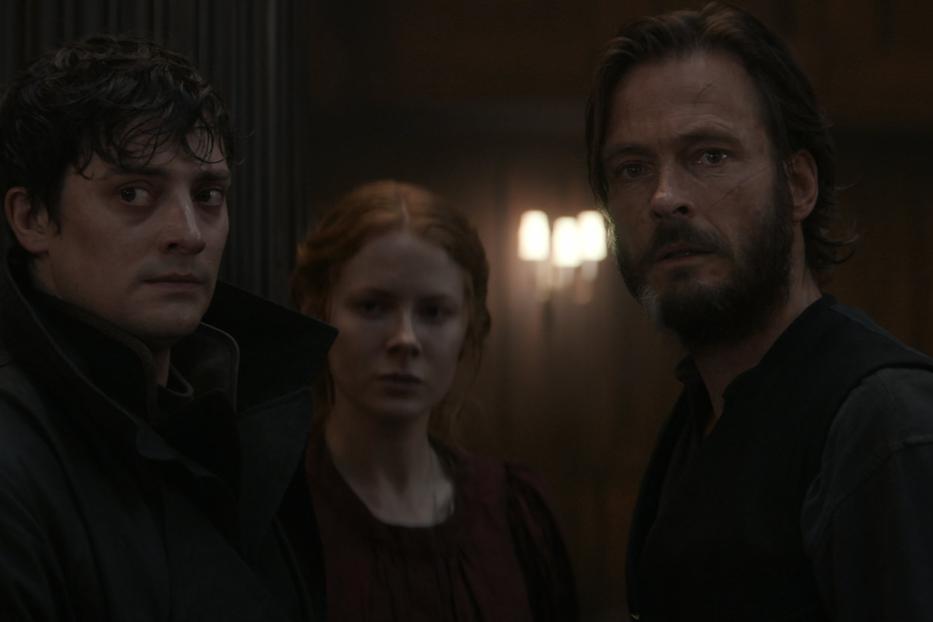 An Bord der Kerberos: Aneurin Barnard, Emily Beecham, Andreas Pietschmann