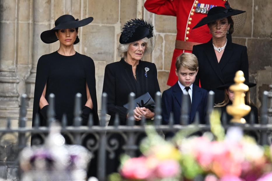 TOPSHOT-BRITAIN-ROYALS-QUEEN-DEATH-FUNERAL