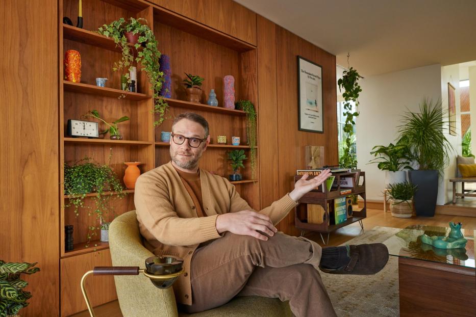 04_-_houseplant_airbnb_-_seth_rogen_portrait_-_credit_yuri_hasegawa_and_hogwash_studios.jpg