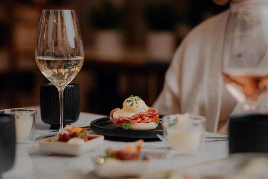 Weinbrunch im LENZ im Hilton Hotels &amp;amp; Resorts