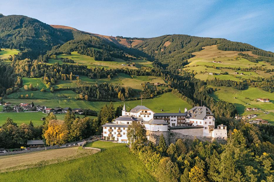 Historisches Ambiente, luxuriöse Ausstattung, Traumlage: Hotel Schloss Mittersill.