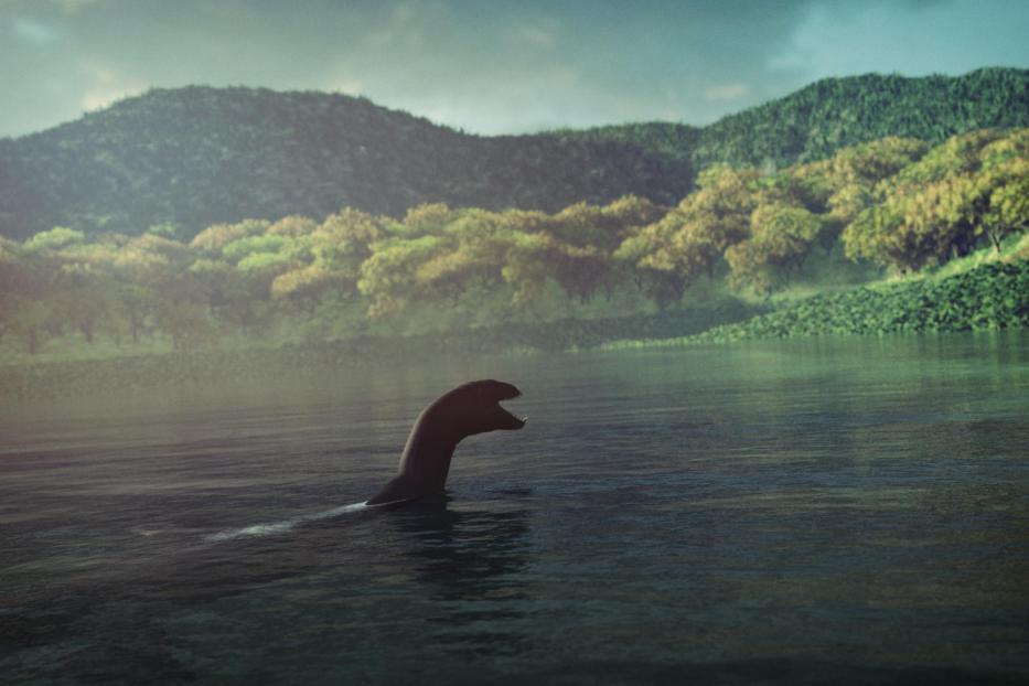 Monster von Loch Ness Schwimmen im See - Stock-Fotografie