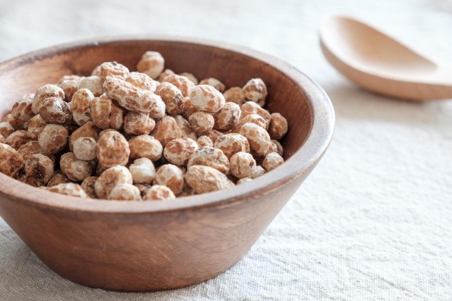 Tigernuts - super food - Stock-Fotografie