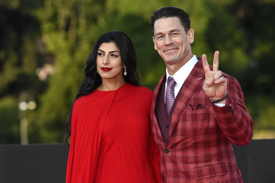 Shay Shariatzadeh und John Cena