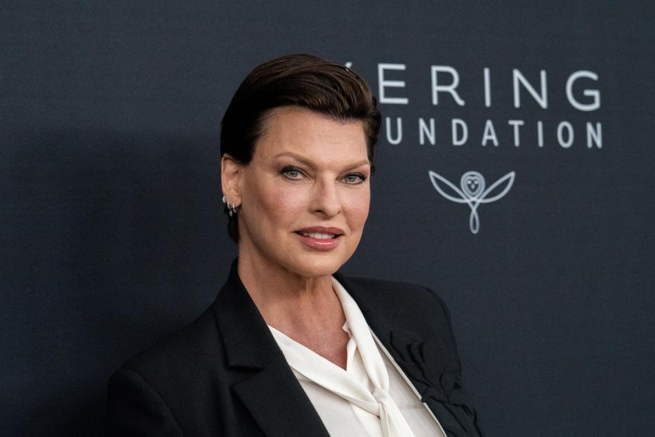 Das kanadische Topmodel Linda Evangelista, 58, will „nicht einmal mehr jemanden atmen hören“