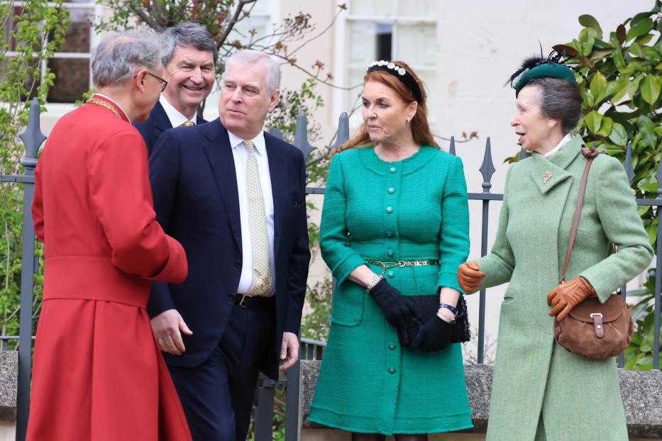 Sarah Ferguson (4.v.l) mit Prinz Andrew und Prinzessin Anne