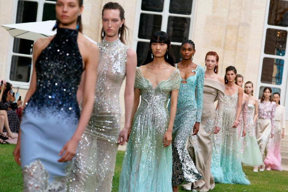 Glitzer und Glamour bei Georges Hobeika 