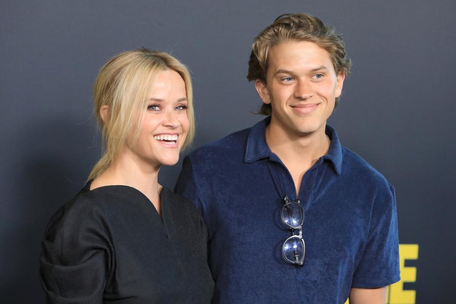 Reese Witherspoon mit ihrem Sohn Deacon