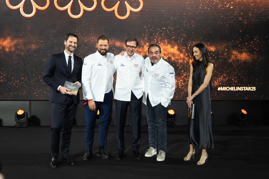 Die Drei-Sterner des Guide Michelin v.l.n.r. neben Guide Michelin-CEO Gwendal Poullennec: Michael Bauböck, Heinz Reitbauer (Steirereck), Juan Amador (Amador)