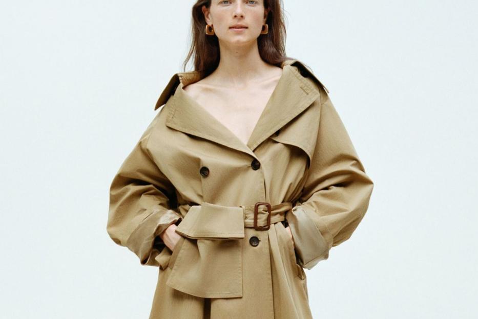 Klassischer Trenchcoat von Arket