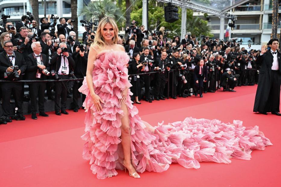 Trotz Dresscode-Verstoßes durfte Heidi Klum auf den Carpet.