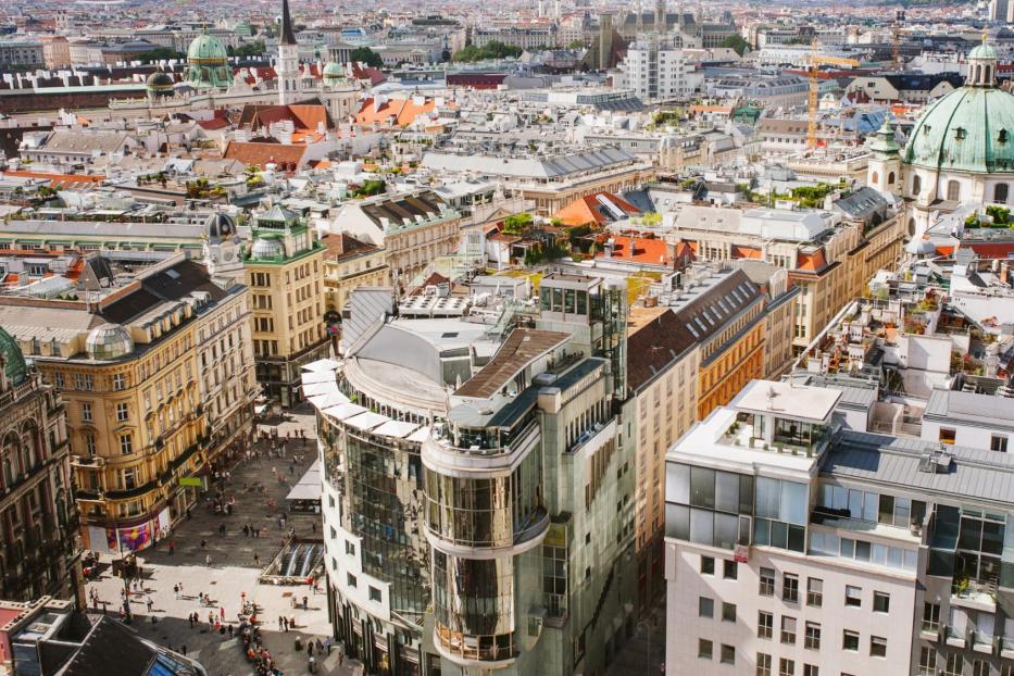 Wien, erster Bezirk von oben - DO & CO Vienna Hotel