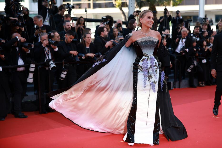 Sharon Stone auf dem roten Teppich in Cannes