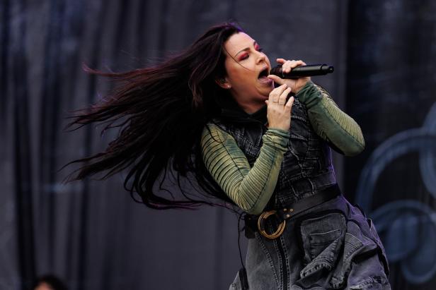 NOVA ROCK 2022: KONZERT - EVANESCENCE