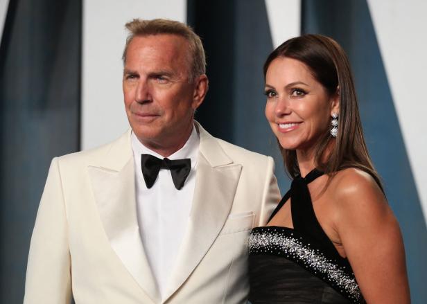 Kevin Costner und Christine Baumgartner