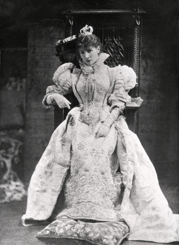 Die erste Diva der Neuzeit? Sarah Bernhardt