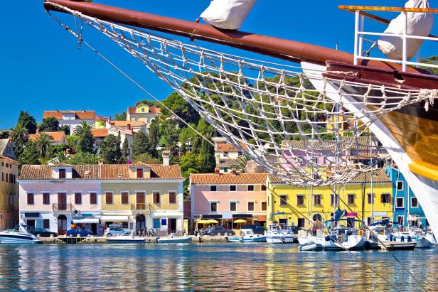 Wasserfront Lošinj, Kroatien