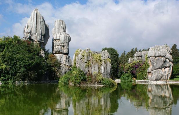 Entdecken Sie den mysteriösen Steinwald bei Kunming