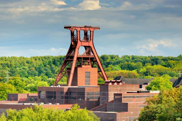 Zeche Zollverein, UNESCO Welterbe, Doppelbock Förderturm, Route der Industriekultur