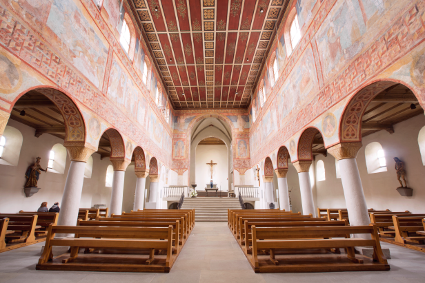 Insel Reichenau: St. Georg in Oberzell auf der Klosterinsel, UNESCO Weltkulturerbe