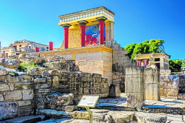 Old walls of Knossos near Heraklion. The ruins of the Minoan palaces is the largest archaeological site of all the palaces in Mediterranean island of Crete, UNESCO tentative list.