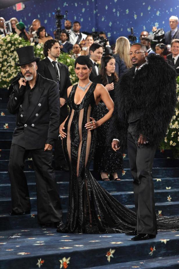 US-THE-2025-MET-GALA-CELEBRATING-"SUPERFINE:-TAILORING-BLACK-STY