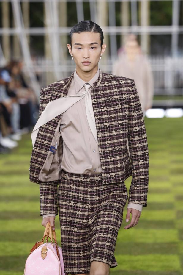 Louis Vuitton menswear spring summer 2025, Paris, 18 June 2024 Louis Vuitton menswear spring summer 2025, Paris fashion