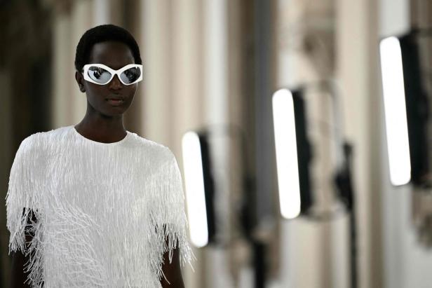 TOPSHOT-FASHION-ITALY-MILAN-WOMEN-SPORTMAX