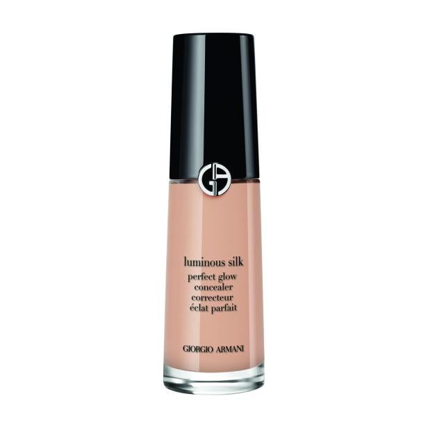 Der Luminous Silk Concealer kann Augenringe kaschieren.
