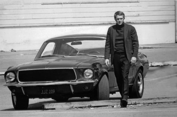Steve McQueen in „Bullitt“ 46-216179397