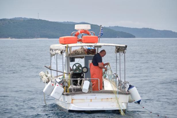 Fischerboot auf Korfu