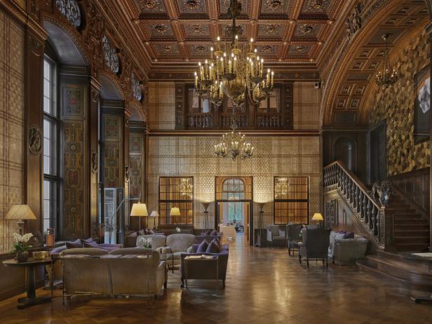 Lobby des Schlosshotels Berlin