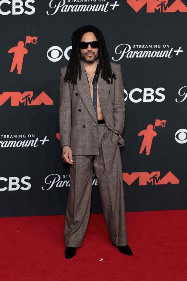 US-2025-MTV-VIDEO-MUSIC-AWARDS-ARRIVALS