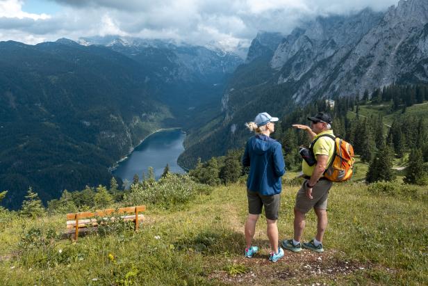 Blick zum Vorderen Gosausee