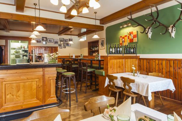 Das Gasthaus zum Fröhlichen Arbeiter Bilder TAFELSPITZ - Veröffentlichung nur nach vorheriger Absprache mit Rechteinhabern !!!