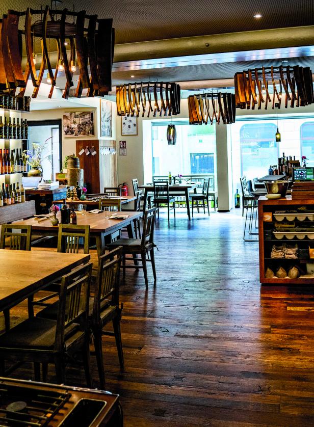 Innenansicht Weinbank Wirtshaus 