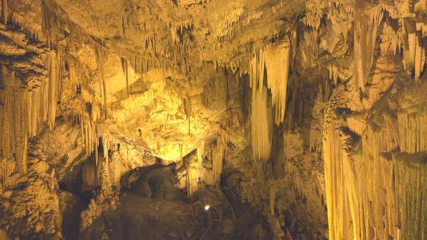 Europas ältester Stalaktit: in der Tropfsteinhöhle auf Antiparos.