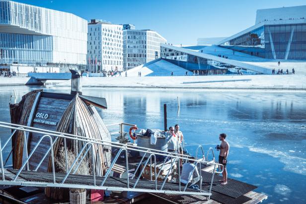 Oslo Fjord Sauna in winter