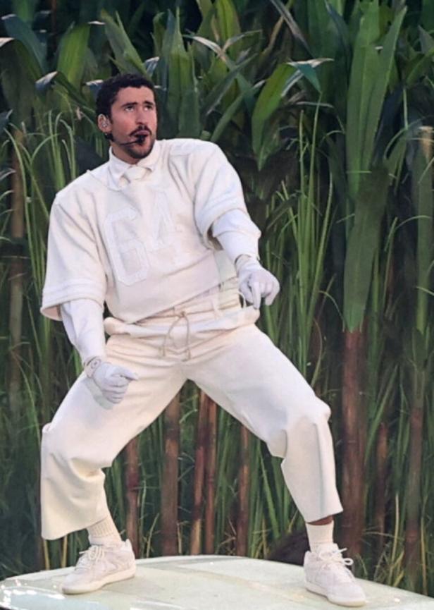 Bad Bunny performt beim Superbowl