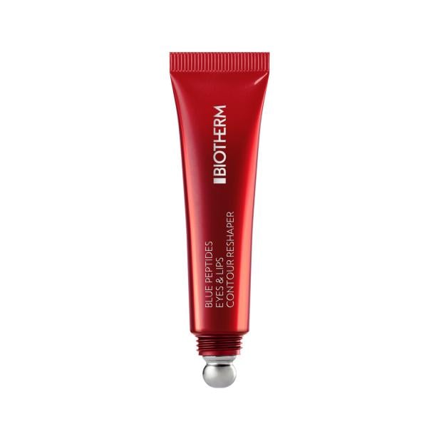 Rote Tube mit silberner Kugelapplikator, darauf steht „Biotherm Blue Peptides Eyes & Lips Contour Reshaper“.