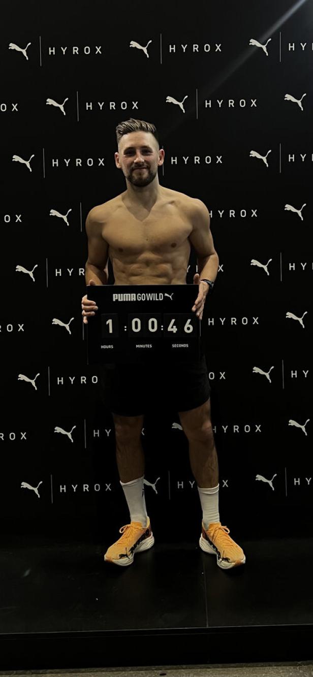 Christian Szalay bei einem Hyrox-Event.